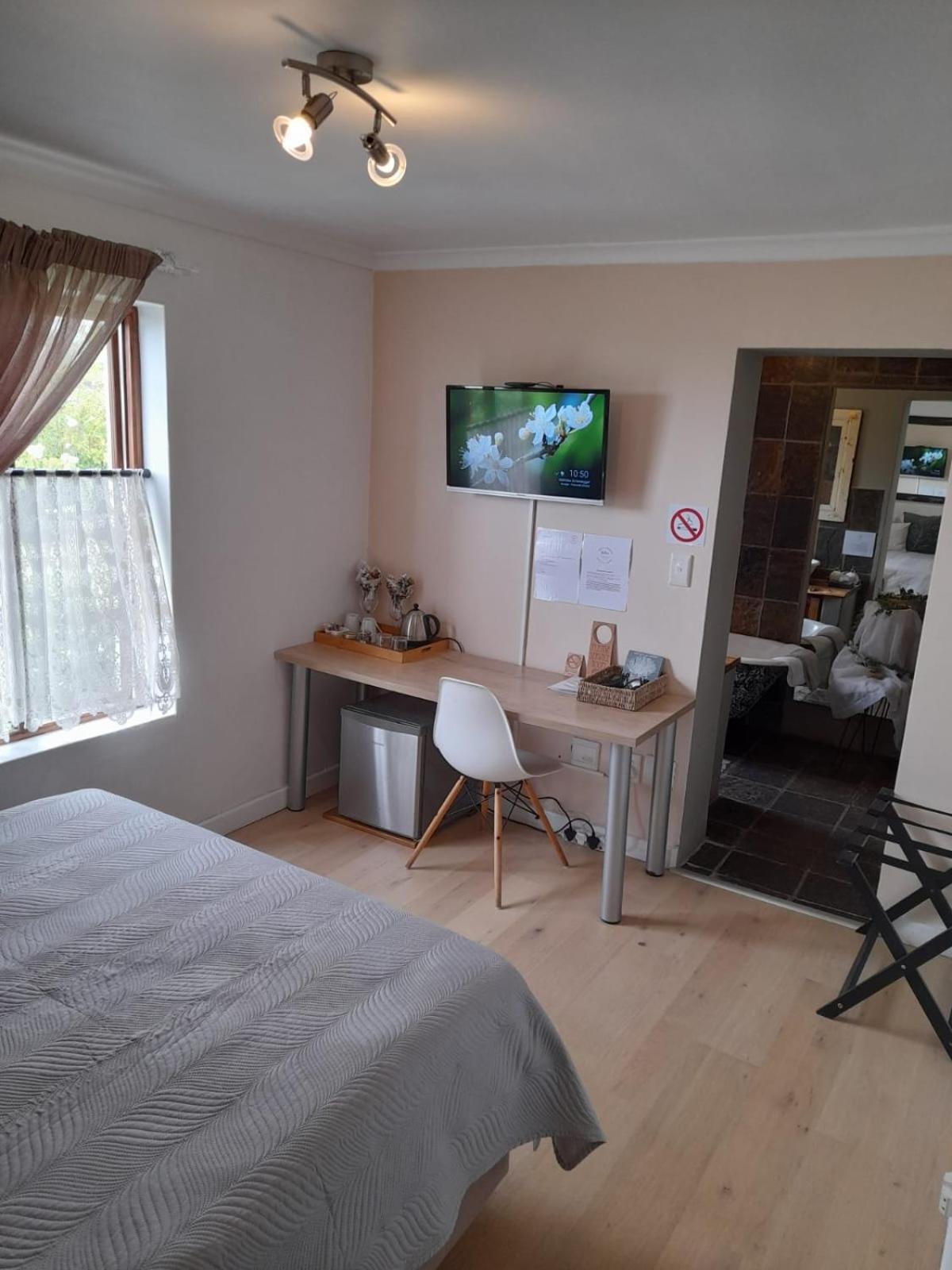 Fijnbos Guesthouse Книсна Екстериор снимка